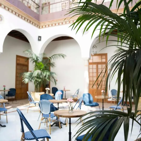 nüa santiago15, hotel v destinaci Seville