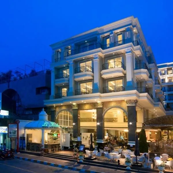 LK The Empress, hotel v Pattayi