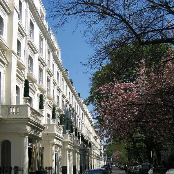 The Caesar Hotel, hotel v Londýně