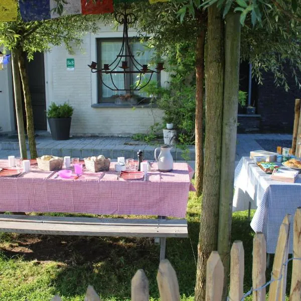 Saffels Nest: Lochristi şehrinde bir otel