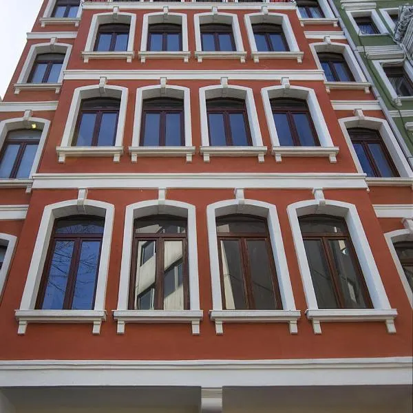 Juno Hotel Taksim、イスタンブールのホテル