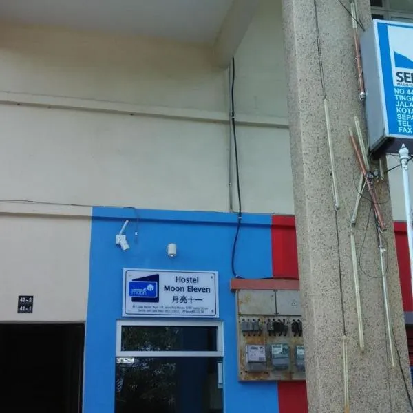 Moon Eleven Hostel Near Klia & Klia2, hotel v destinaci Sepang