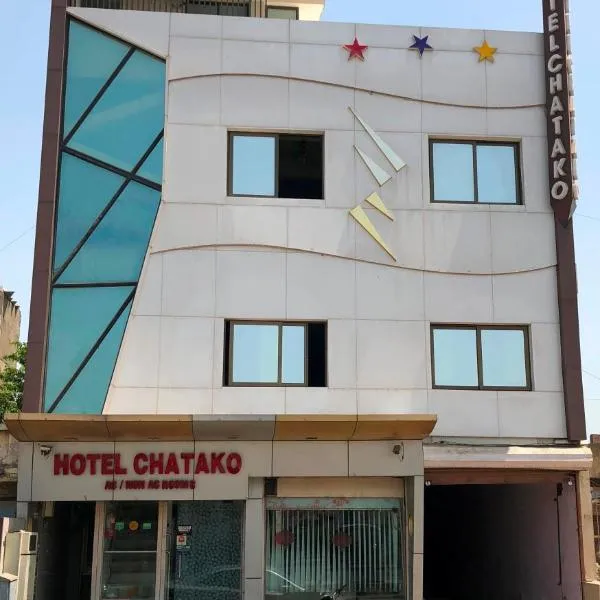 Hotel Chatako, hotel u gradu Ahmedabad