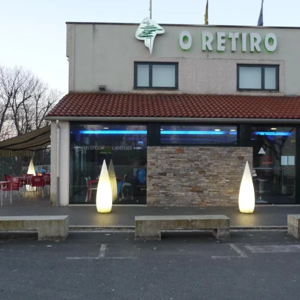 PENSIÓN RESTAURANTE "O RETIRO ", hotel v destinácii Arzúa