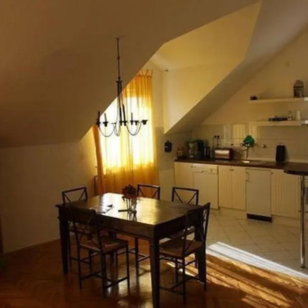 Villa Milic***, hotel v Trogiru