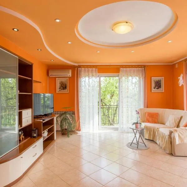 Apartment Dean, hotel in Umag