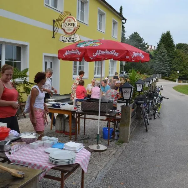 Gasthaus Kleebinder, hotel en Bischofstetten