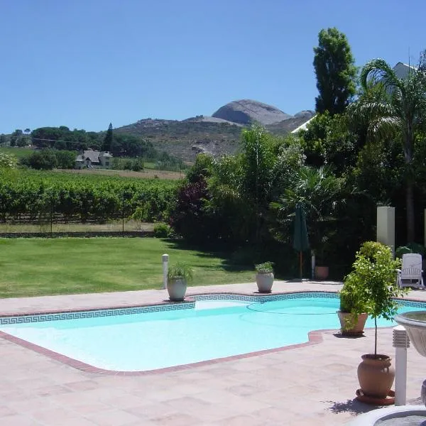 Oak Tree Lodge, hotel v destinaci Paarl