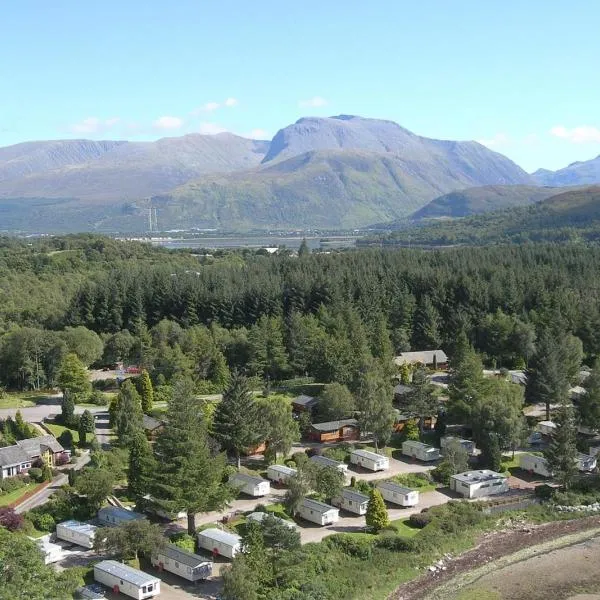 Linnhe Lochside Holidays, hotel v destinaci Corpach