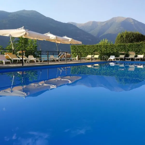 Crotto del Misto, hotel i Lezzeno