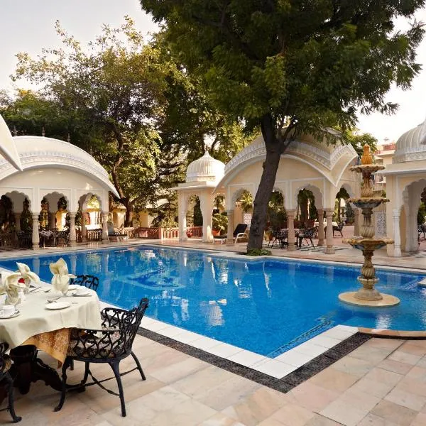Alsisar Haveli - Heritage Hotel, hotel v destinaci Džajpur