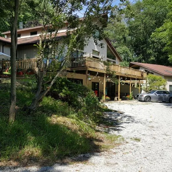 Tortuga Inn, hotel di Winamac