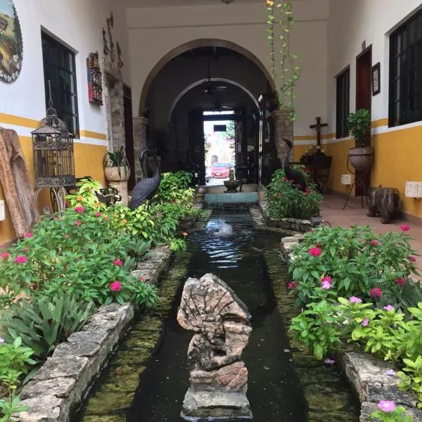 Hotel San Miguel Arcangel, hotel in Izamal