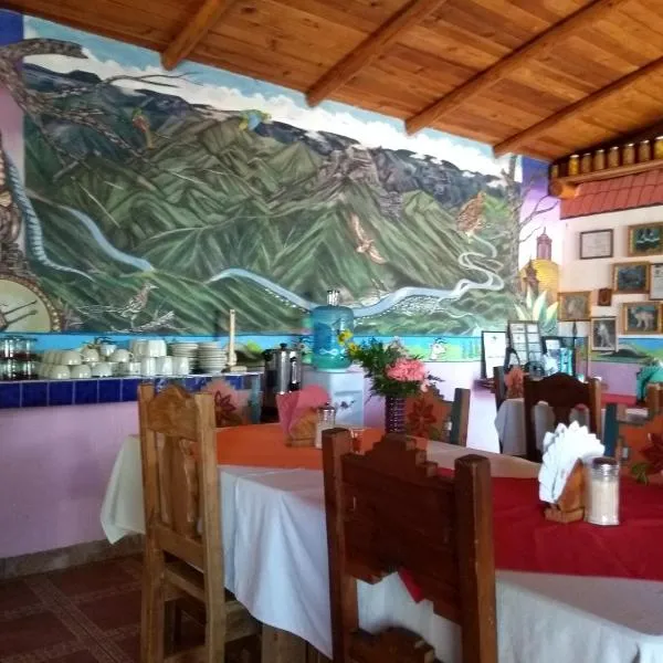 Rancho Cabañas San Isidro, hotel in Cerocahuí