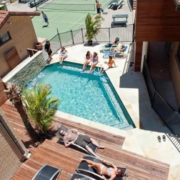Maxmee Backpackers Resort, hotel v destinaci Gold Coast