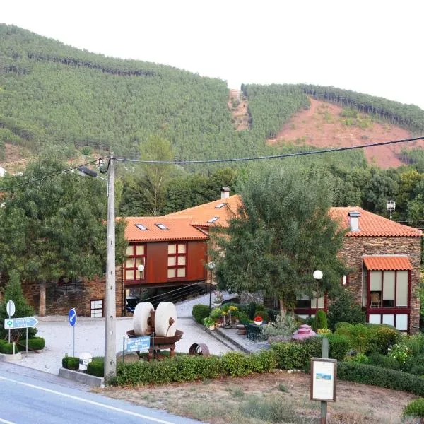Casa Lagar Da Alagoa, hotel v destinaci Manteigas