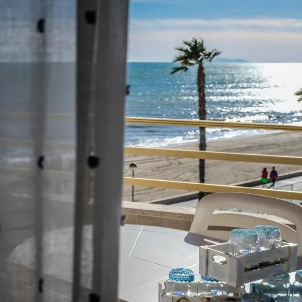 Apartamentos Marina sol de España, hótel í Cambrils