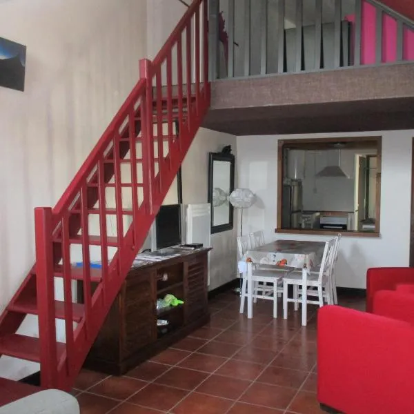 Chez Bari, hotel v destinácii Bourbon-lʼArchambault