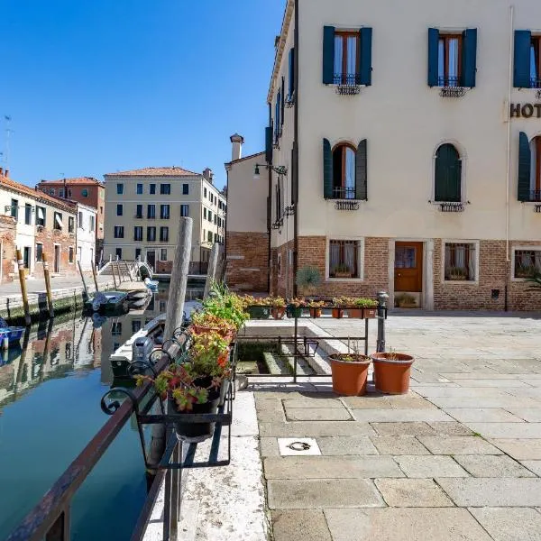 Hotel Tiziano, Hotel in Venedig