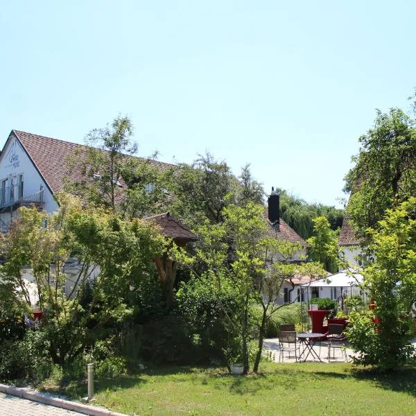 Hotel Gewürzmühle, hotel di Riedhof