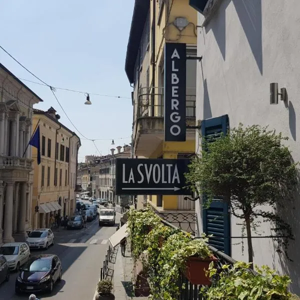 Albergo la Svolta, hotel en Rezzato