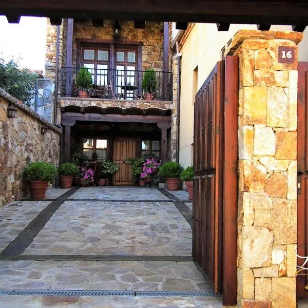 Las Encarnas, hotel v destinaci Braojos de la Sierra