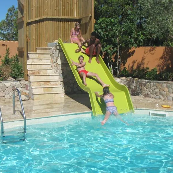 Le Jardin des Copains, hotel v destinácii Canet