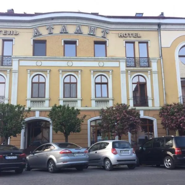 Atlant Hotel, hotel en Úzhgorod