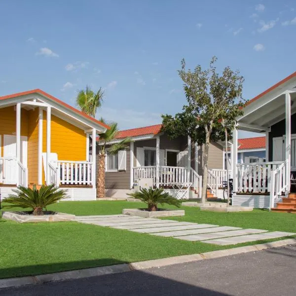 Camping Lo Monte, hotel en Pilar de la Horadada