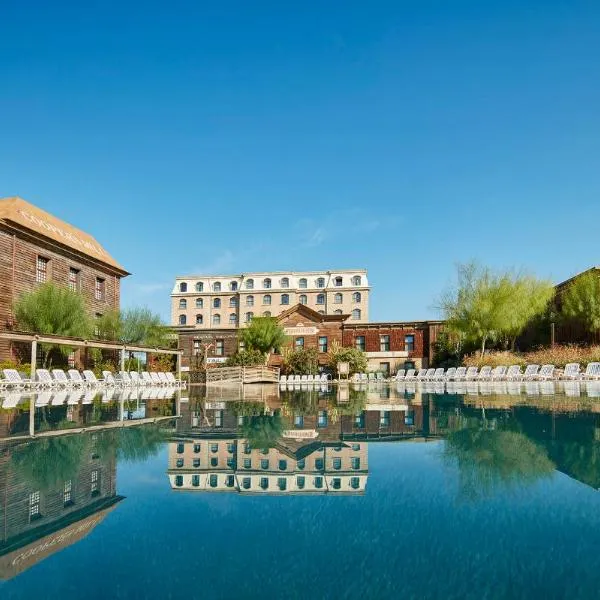 PortAventura Hotel Gold River - Includes unlimited access to PortAventura Park & 1 access to Ferrari Land、サロウのホテル
