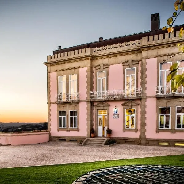 Casa Altamira, hotel in Espadanedo