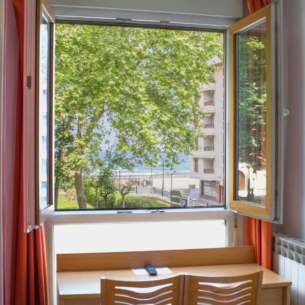Ekia Pentsioa, hotel v destinaci Zarautz
