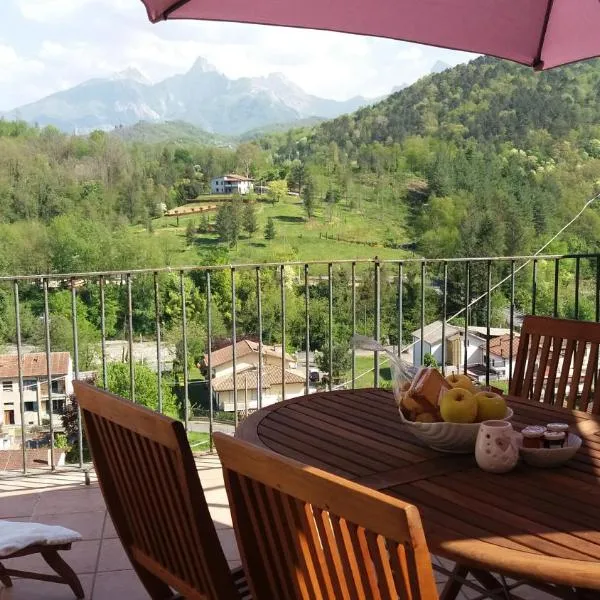 Vista Alpi Apuane, hotel em Rometta