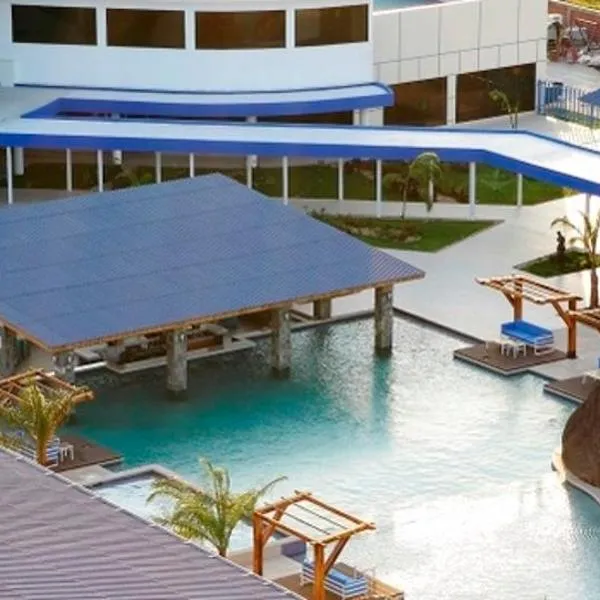 Hotel Mykonos, hotel u gradu Santjago