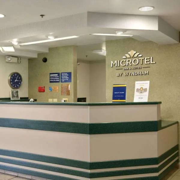 Microtel Inn & Suites Lodi, hotel en Lodi