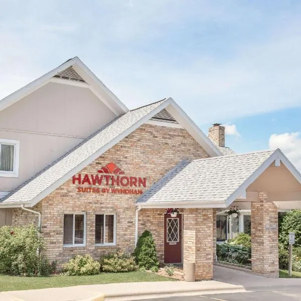 Hawthorn Extended Stay Hotel by Wyndham-Green Bay, hotel in Green Bay