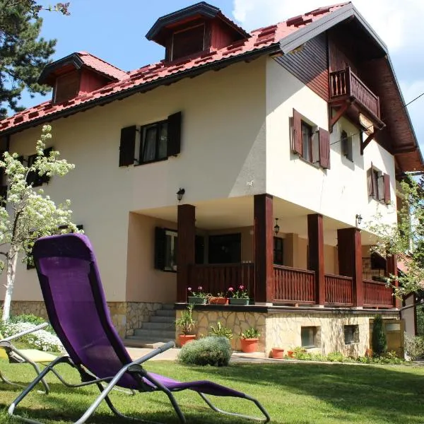 Guest House 3M, хотел в Калудерске Баре