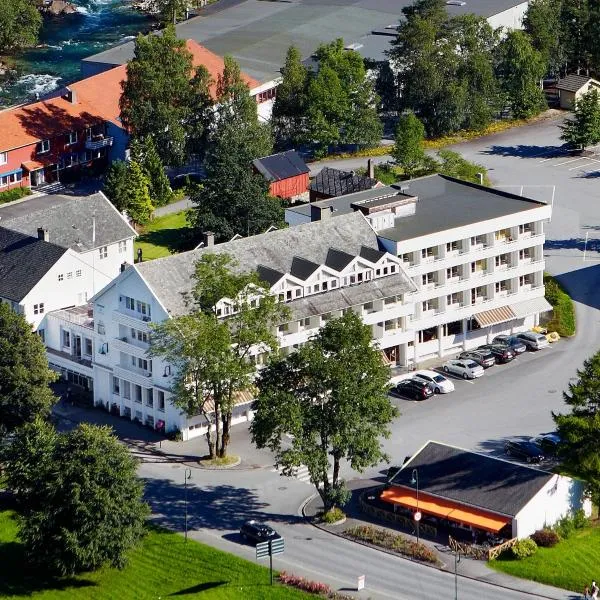 Kinsarvik Fjordhotel, BW Signature Collection, hotell i Utne