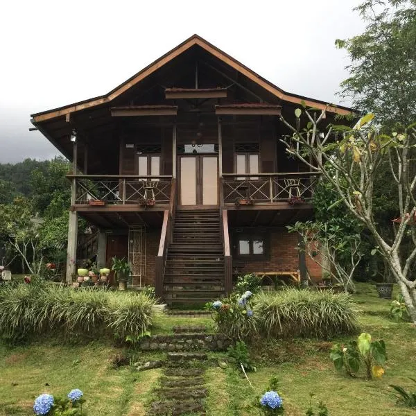 Villa Diantie, hotel a Cireungkong