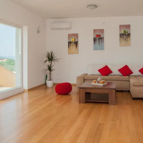Villa Karmen, hotel v destinaci Debeljak
