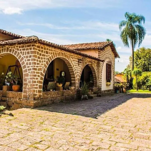 Pousada Fazenda Sant’Ana、ヴィニェードのホテル