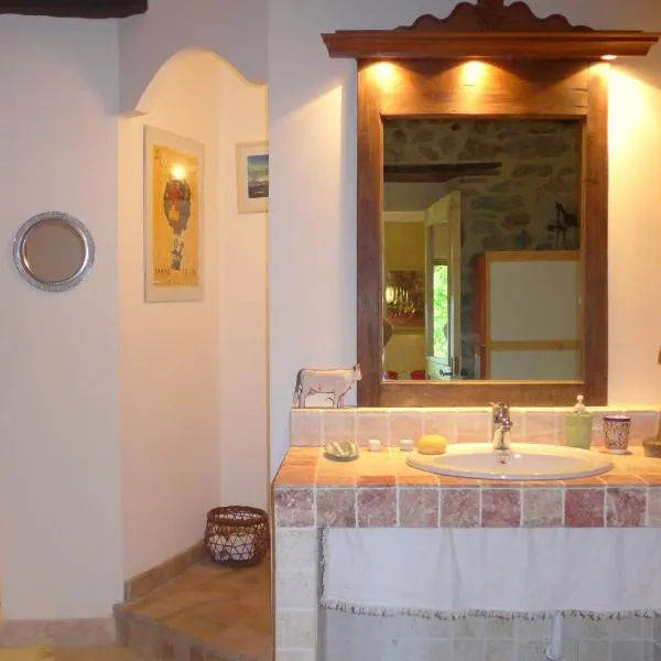 La Colline Bleue, hotel v destinácii Banne