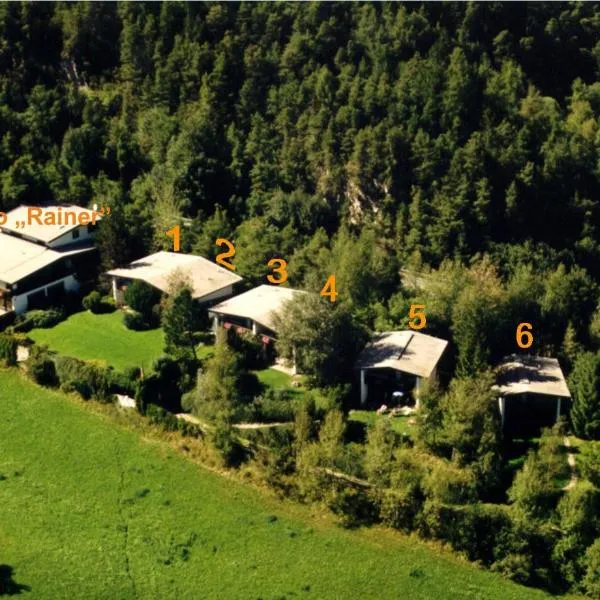 Chalets St. Wendelin, hotel in Telfs