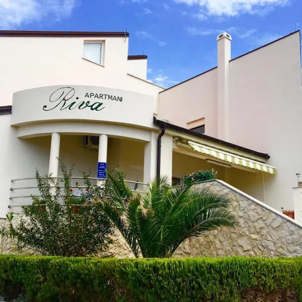 Apartments Riva Povljana, hotel v destinaci Povljana