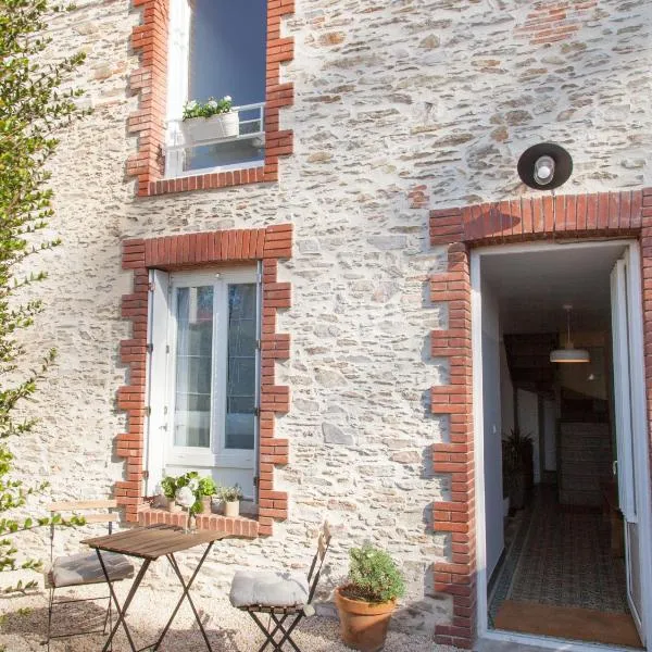 Il Etait Une Fois Chez Moi - La Maison De Tante Marie, hotel in Le Loroux-Bottereau