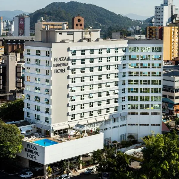 Plaza Blumenau Hotel: Ilhota'da bir otel