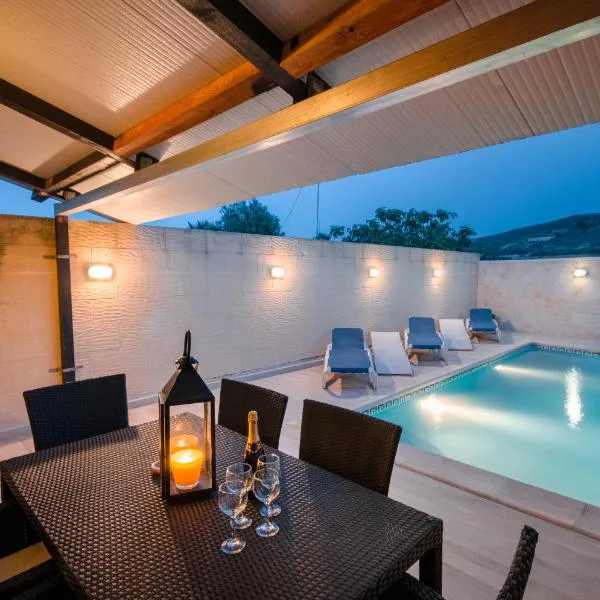 Ta' Giga، فندق في غرب