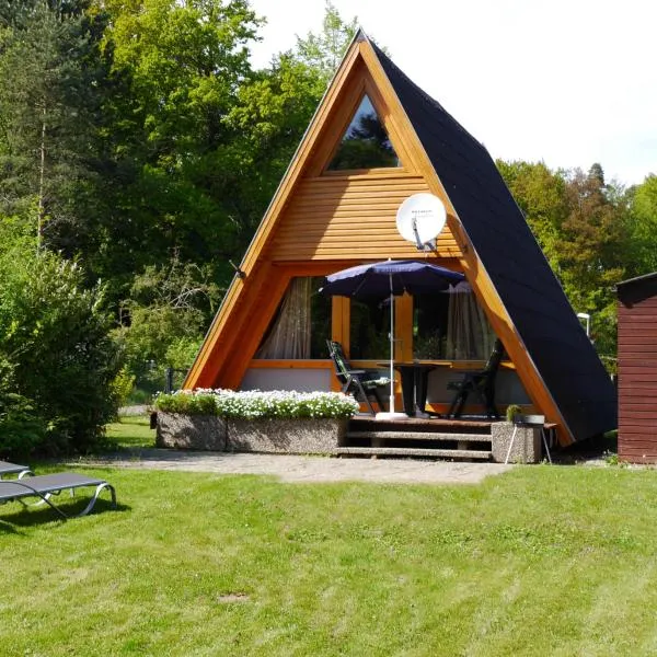 Ferienhaus im Nordschwarzwald - Nurdachhaus in Waldrandlage, hotelli kohteessa Schellbronn