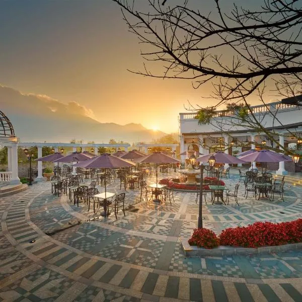 Silk Path Grand Sapa Resort & Spa – hotel w mieście Mường Hum