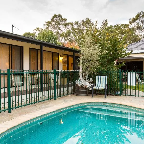 Courtsidecottage Bed and Breakfast, hotelli kohteessa Euroa